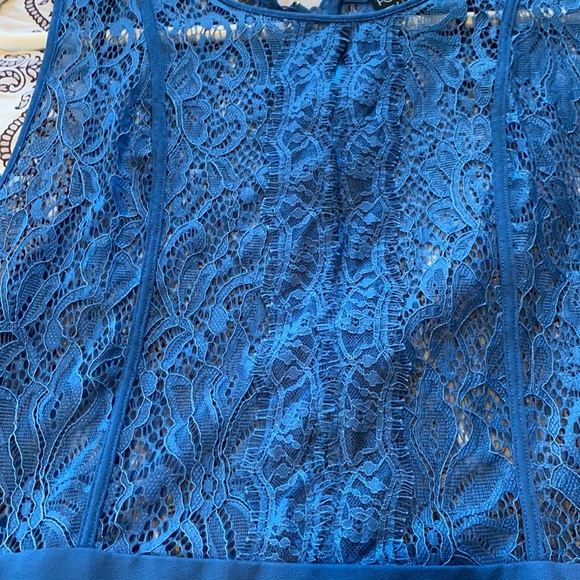 Dress - Picture 2 of 6